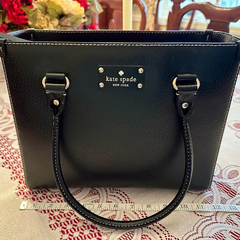 Kate Spade NWT black leather tote/purse, fuscia lining